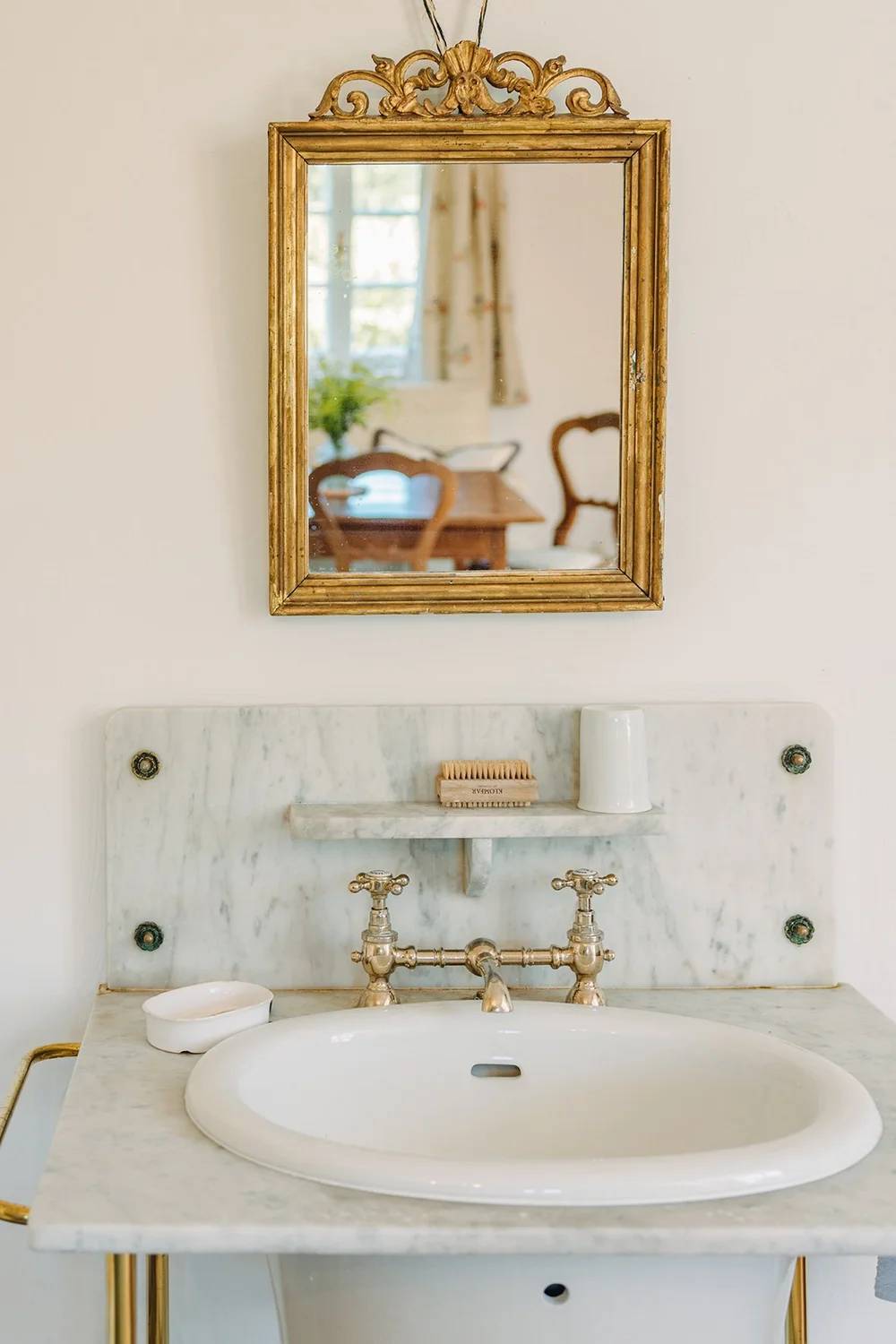 Antique marble washstand with brass fittings in the Twin Room With Balcony